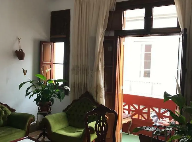 Stardust House Vegueta Pensión